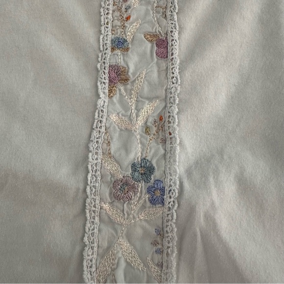 Johnny Was Y2K embroidery t-shirt - Picture 2 of 4